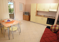 Apart hotel miriam - Avant Tourist - Premantura (mip doo)
